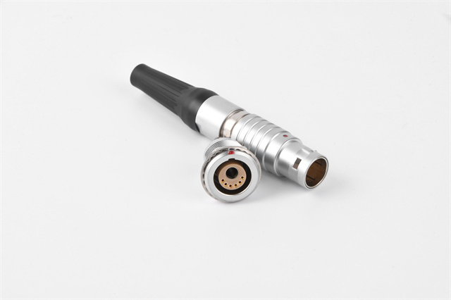 航空插頭是否有適用于不同地區(qū)的不同規(guī)格？